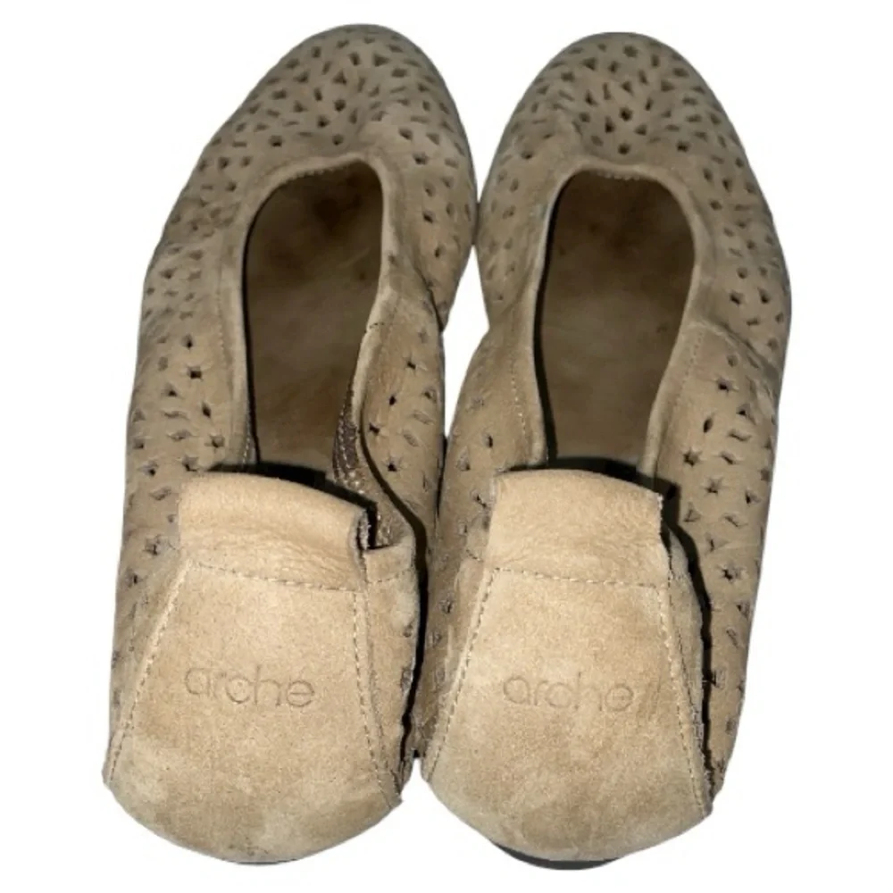 Arche Lilly Ballet Flat Beige Nubuck Size US 8 EU 39 Laser Cut Perforated Design